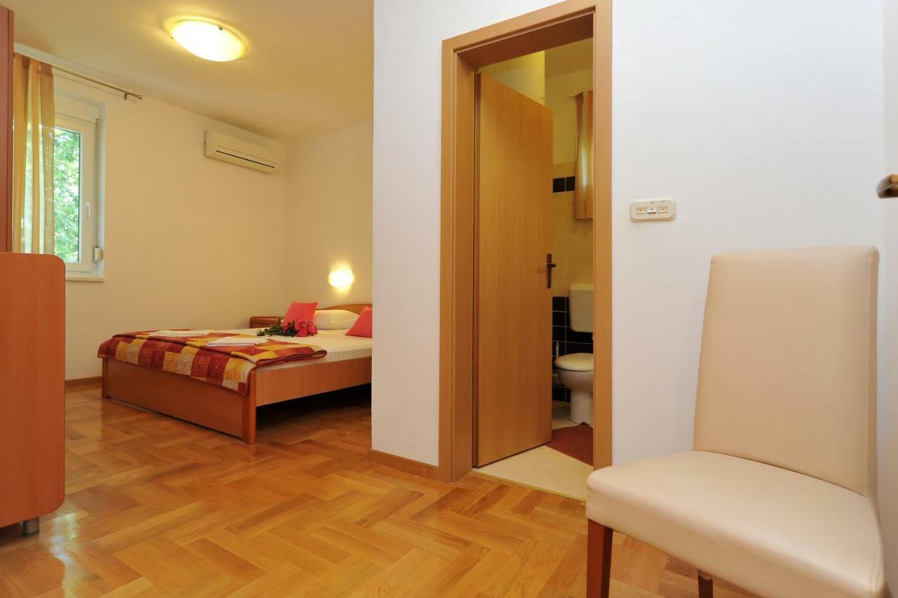 Apartamento Fontana 2 *